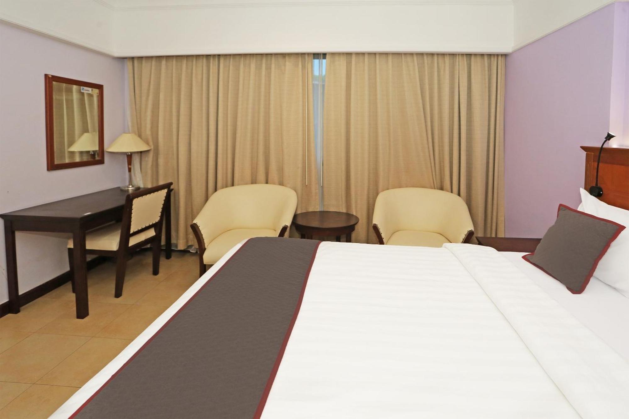 Collection O 91898 Series Hotel Kuningan Jakarta Buitenkant foto