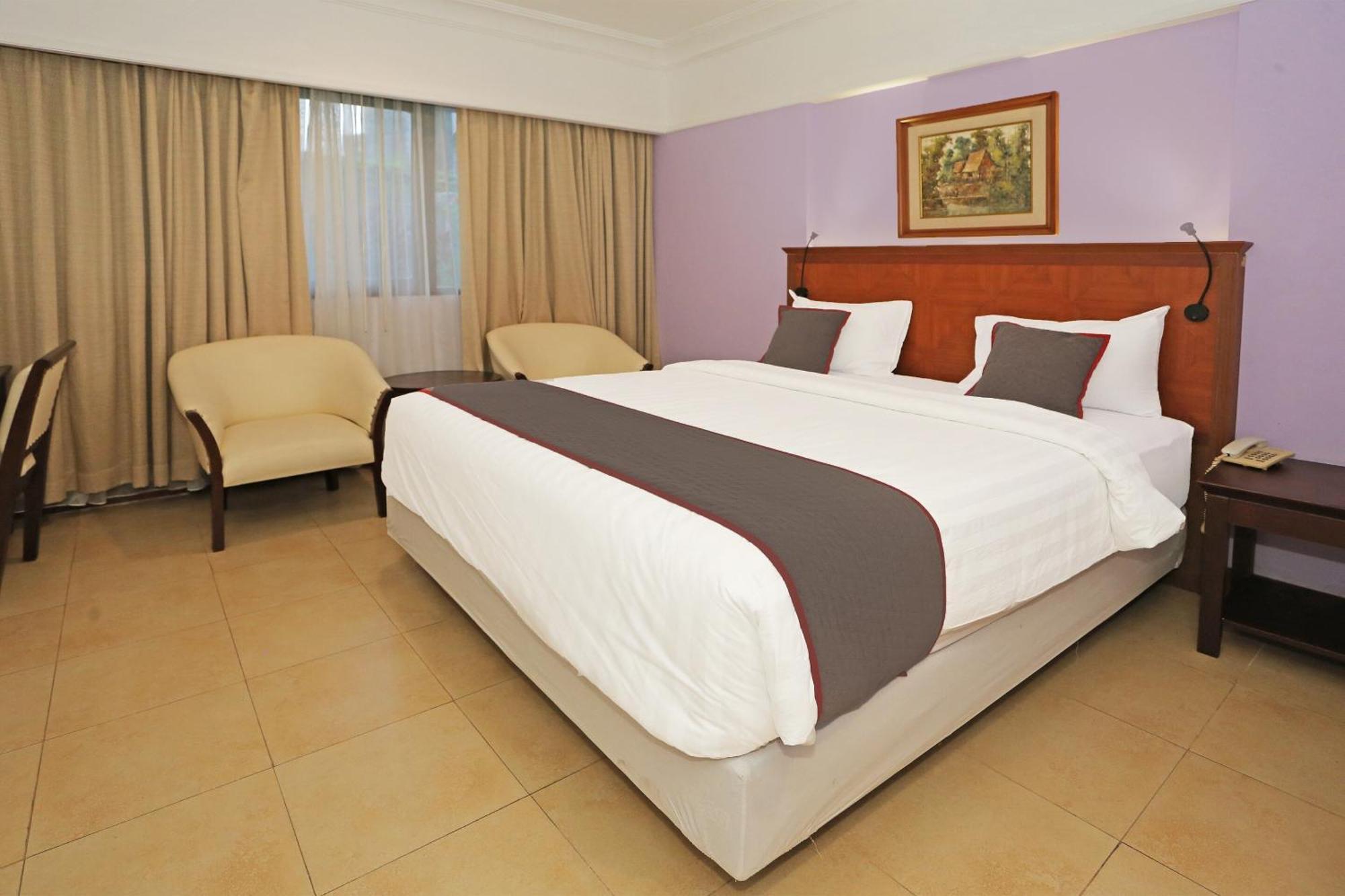 Collection O 91898 Series Hotel Kuningan Jakarta Buitenkant foto