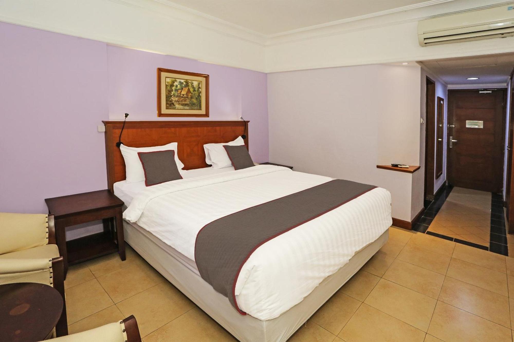 Collection O 91898 Series Hotel Kuningan Jakarta Buitenkant foto