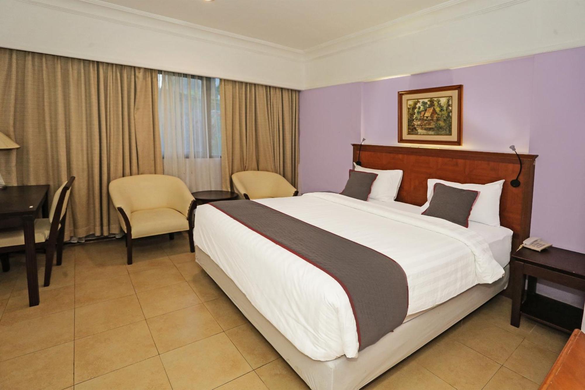 Collection O 91898 Series Hotel Kuningan Jakarta Buitenkant foto