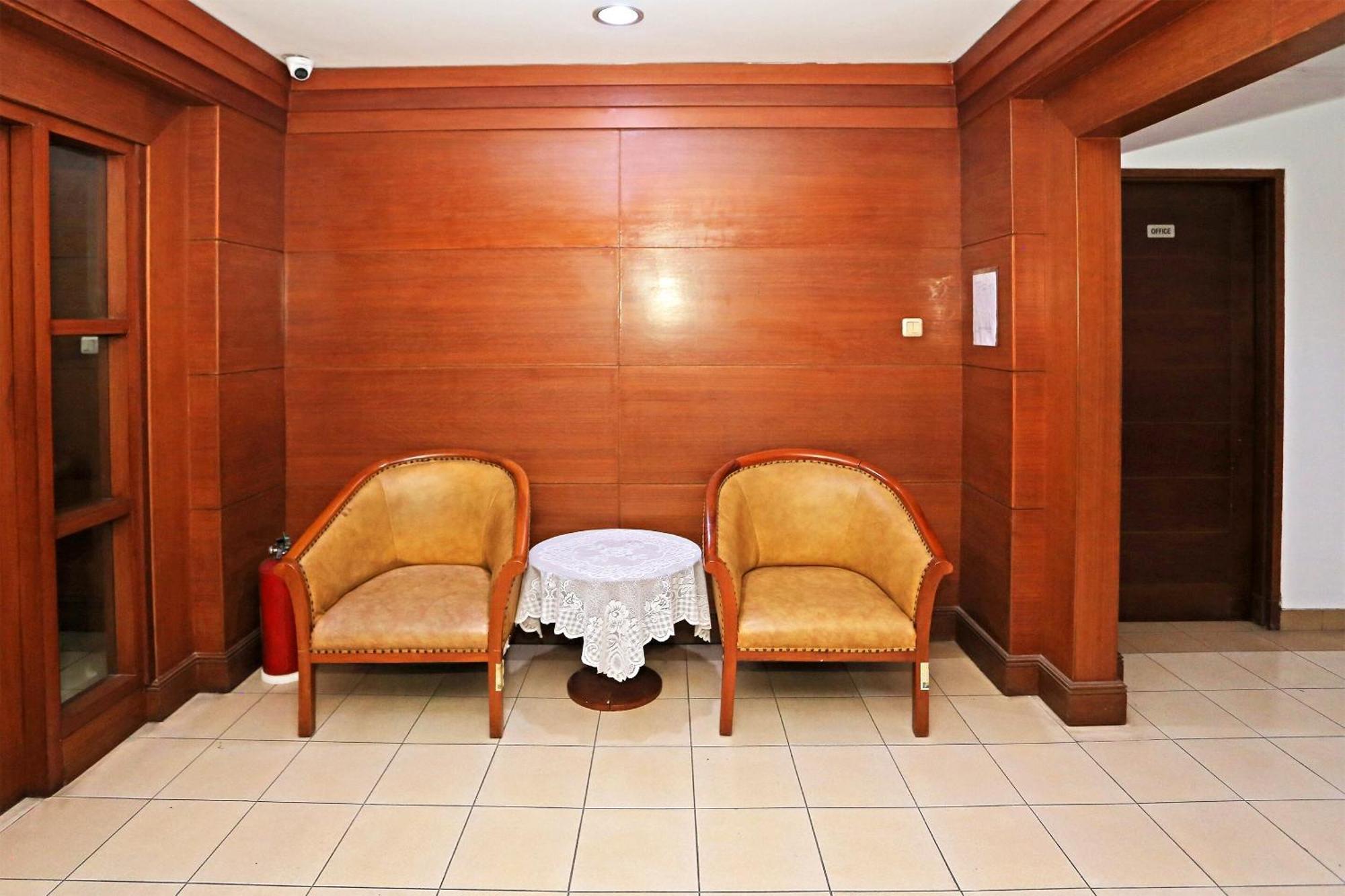 Collection O 91898 Series Hotel Kuningan Jakarta Buitenkant foto